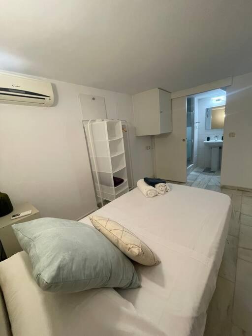 Arriaga Bajo- Precioso Duplex. Parking Gratuito Appartement Madrid Buitenkant foto